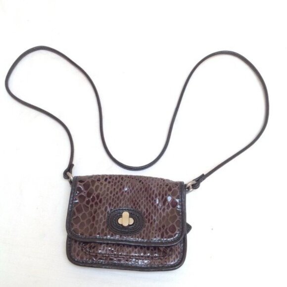 Fossil Mini Leather Crossbody Bag Twist Lock Pockets Lightweight Neutral Light - Picture 1 of 7